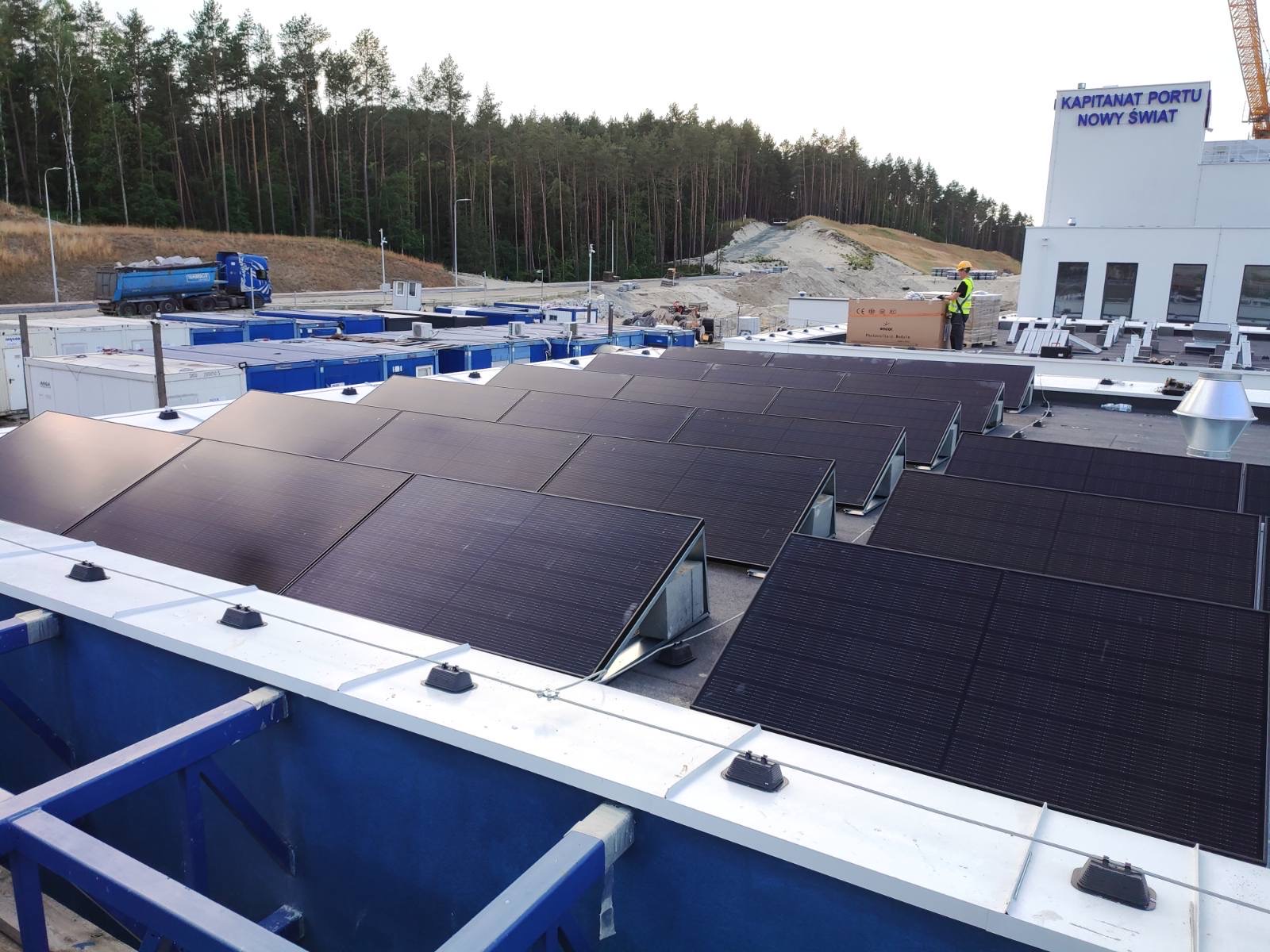 Instalacja fotowoltaiczna na Kapitanacie Portu Nowy Świat